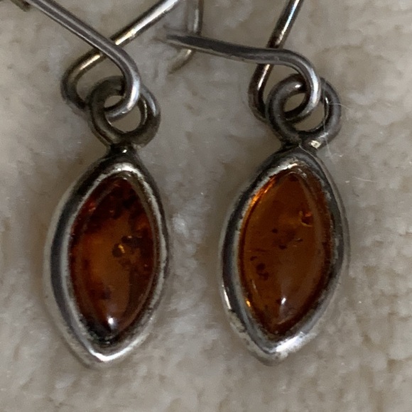 Sterling Silver and Honey Brown Amber Earrings in a Minimalist Teardrop Design - Picture 3 of 4